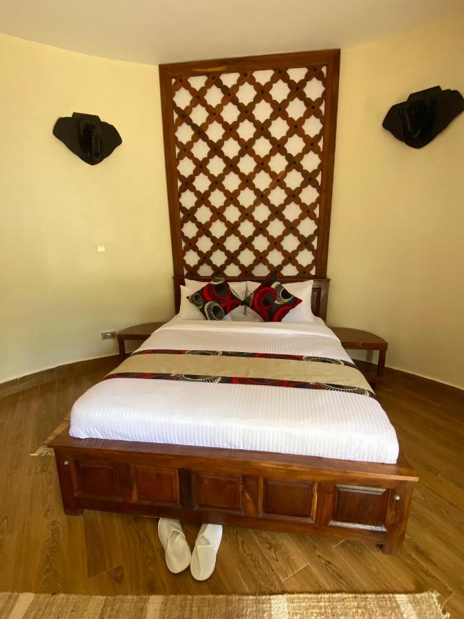 Forest Park Resort Buloba Экстерьер фото