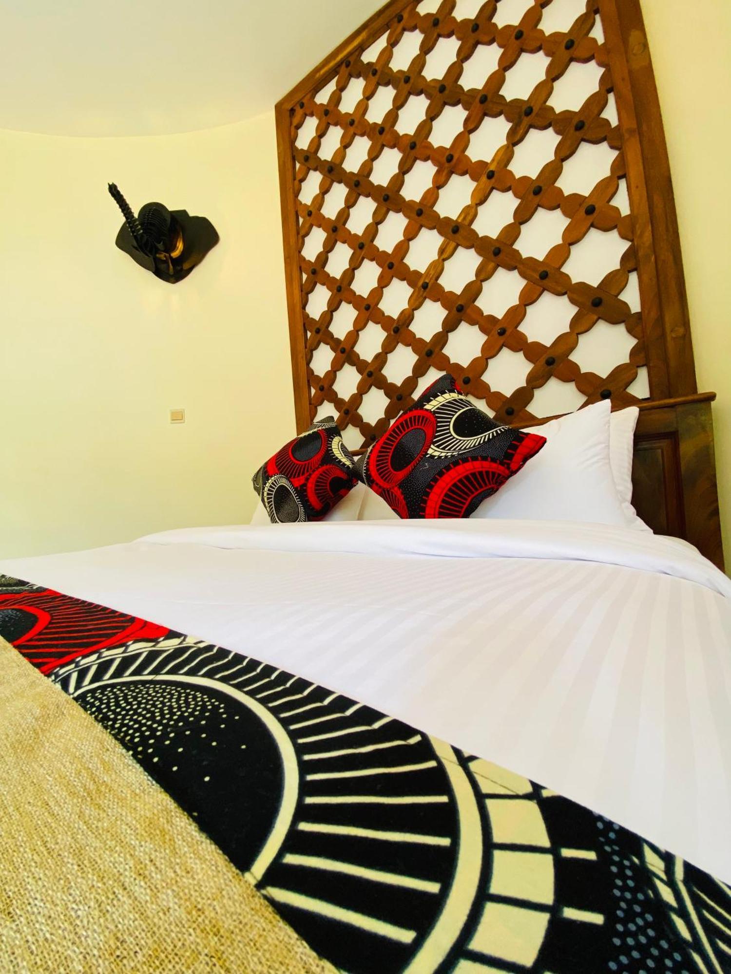 Forest Park Resort Buloba Экстерьер фото