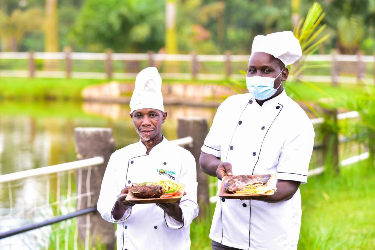 Forest Park Resort Buloba Экстерьер фото